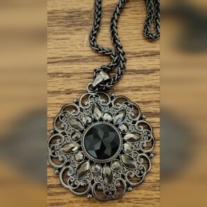 Elegant Black Pendant Necklace